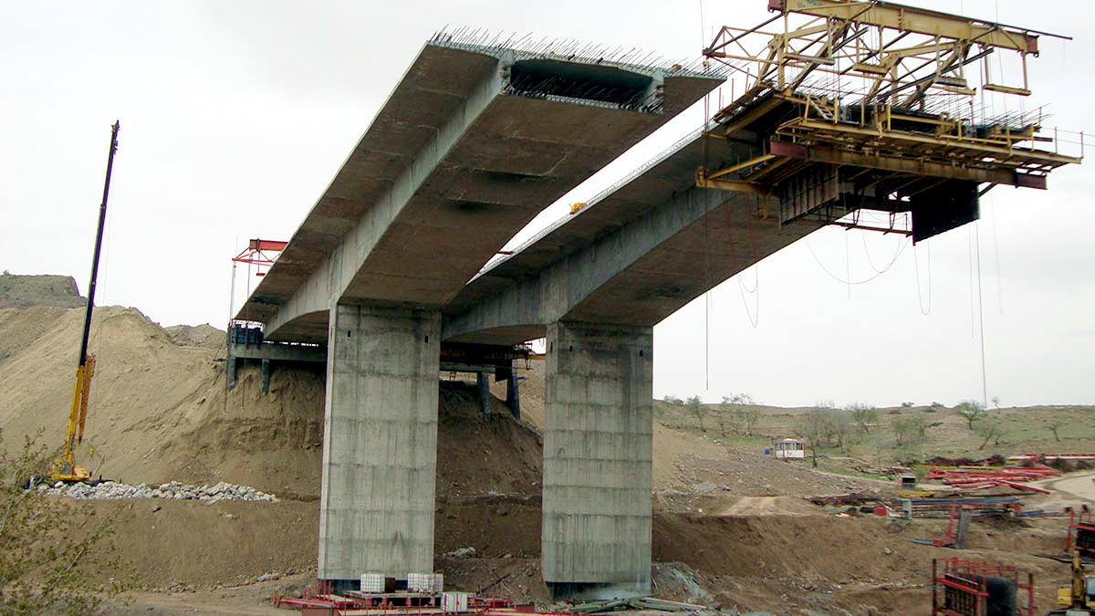 Ah River Bridge