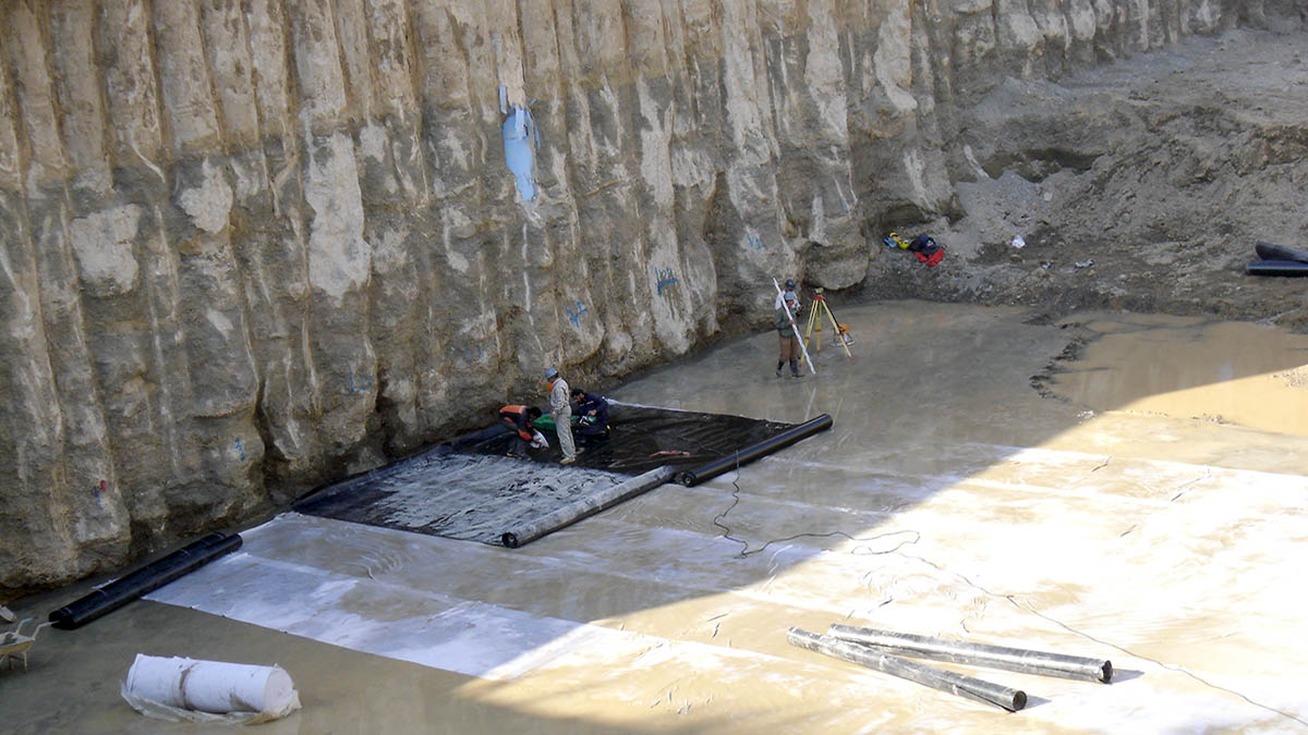 Baghe Goldasteh Underpass and Parking Lot