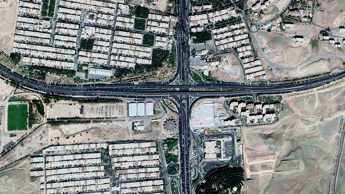 Defae Moghadas Interchange