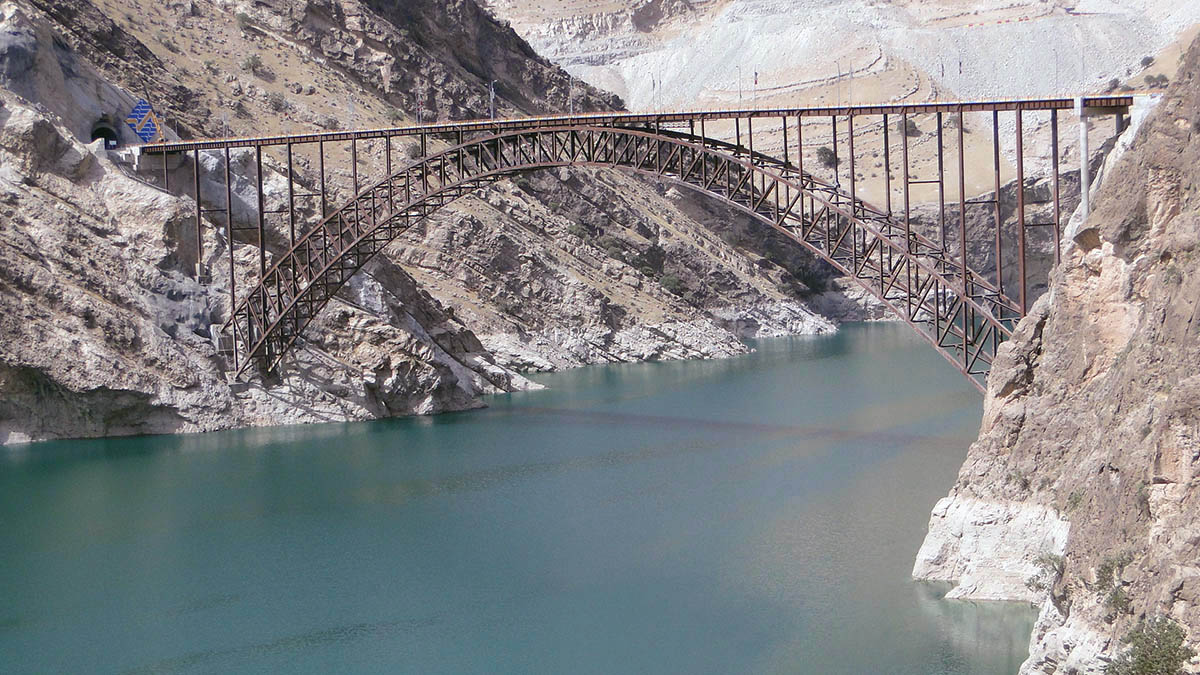Karoon Fourth Arc Bridge