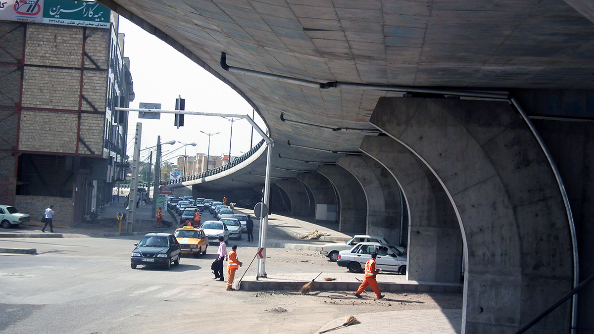 Omran Qazvin Bridge