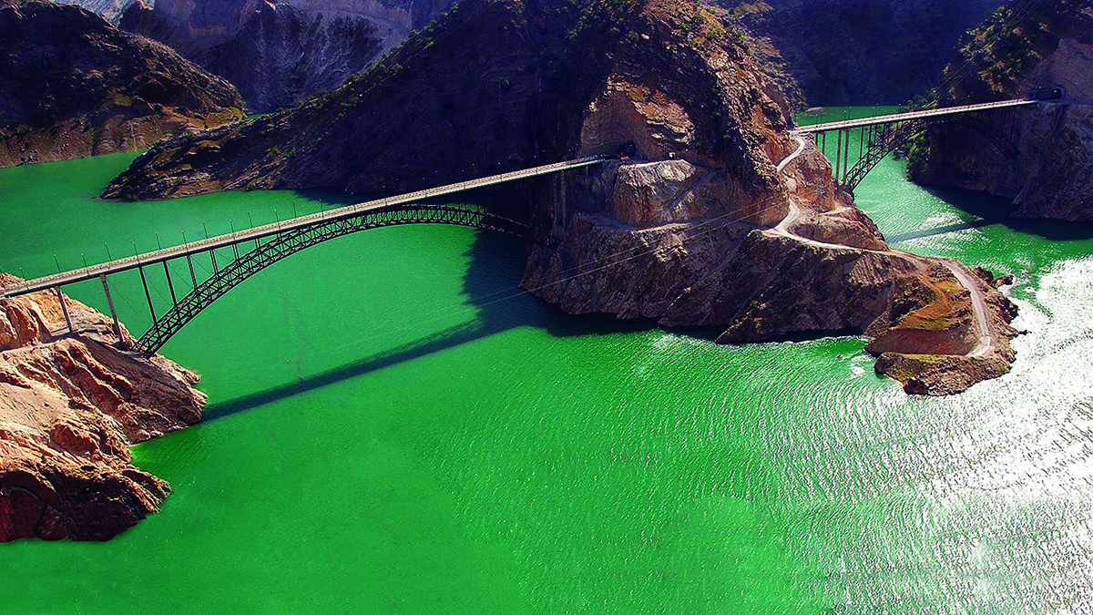 Karoon Third Arc Bridge